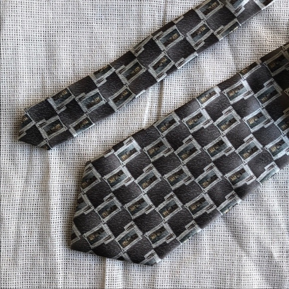 Pierre Cardin Silk Tie Men’s Business Casual Career - Picture 6 of 8